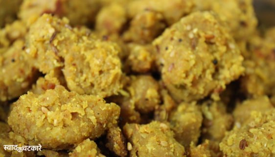 Steamed Lauki Muthia Recipe (Soft and Healthy)