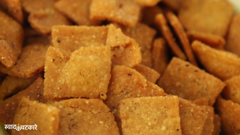 Crispy Aur Khasta Atta Namak Para Recipe