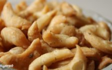 Masala Kaju Namak Pare – A Delicious Festive Treat