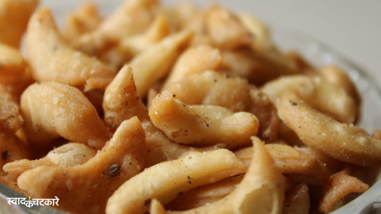 Masala Kaju Namak Pare – A Delicious Festive Treat