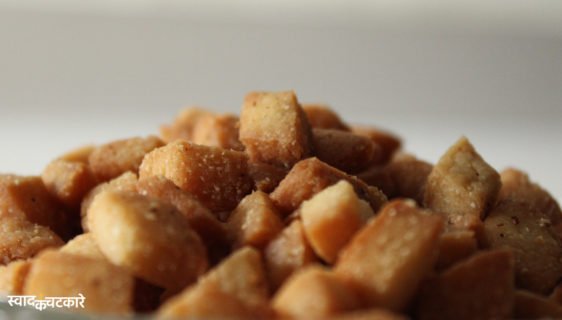 How to Make Perfect Meethe Shakkarpare at Home